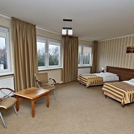 Hotel Ted 라돔스코 외부 사진